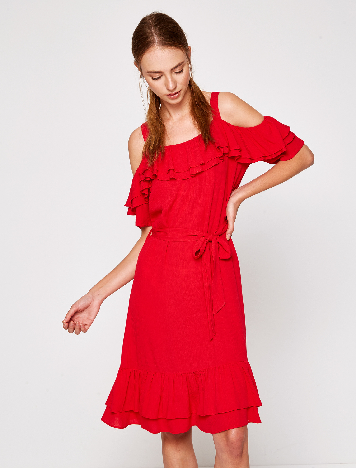 

Платье Koton 7YAL81015QW-401 36 Red