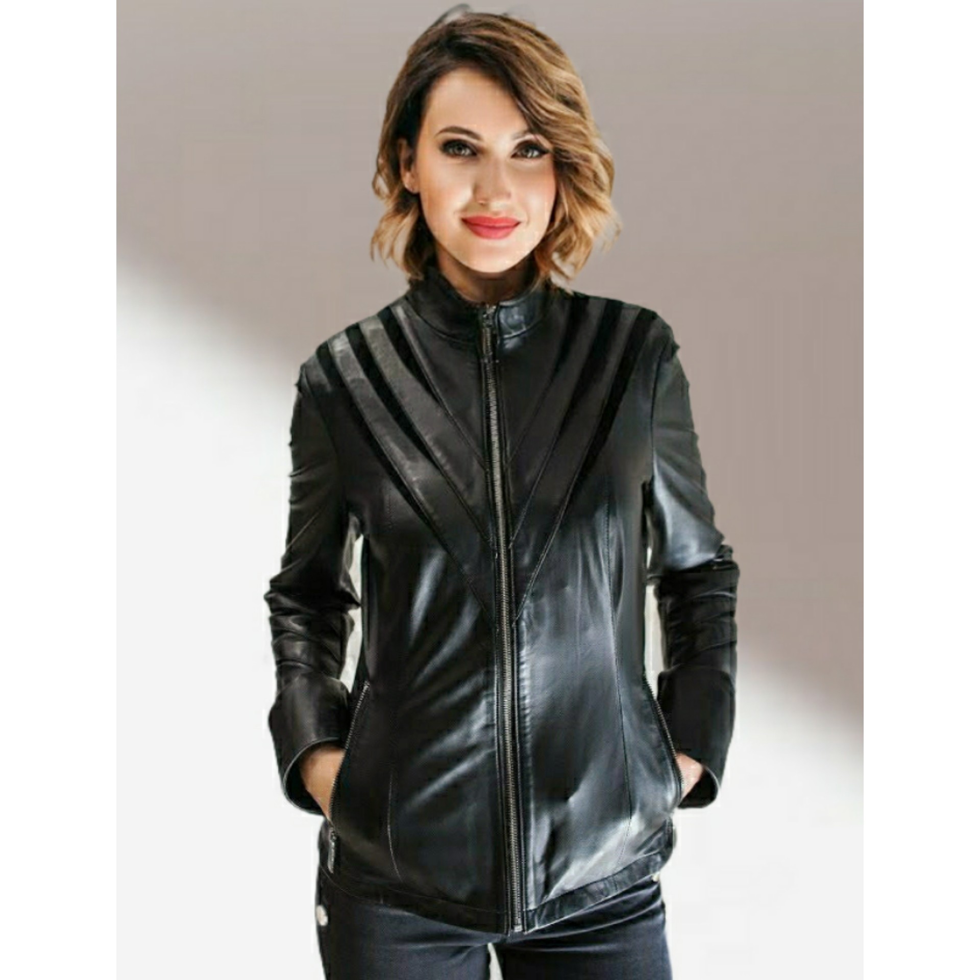 

Куртка Кожаная Без бренда М(46) Замшевые Вставки Стойка чёрная 088МК