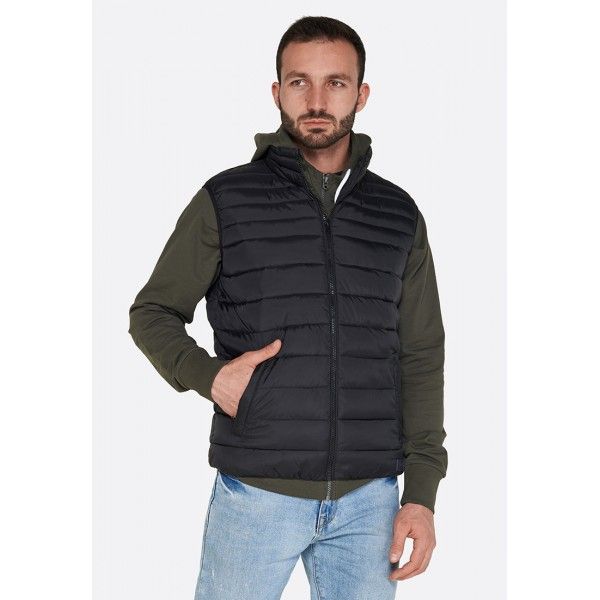 

Жилетка мужская Lotto JONAH IV GILET PAD M BLACK L58643/1CL