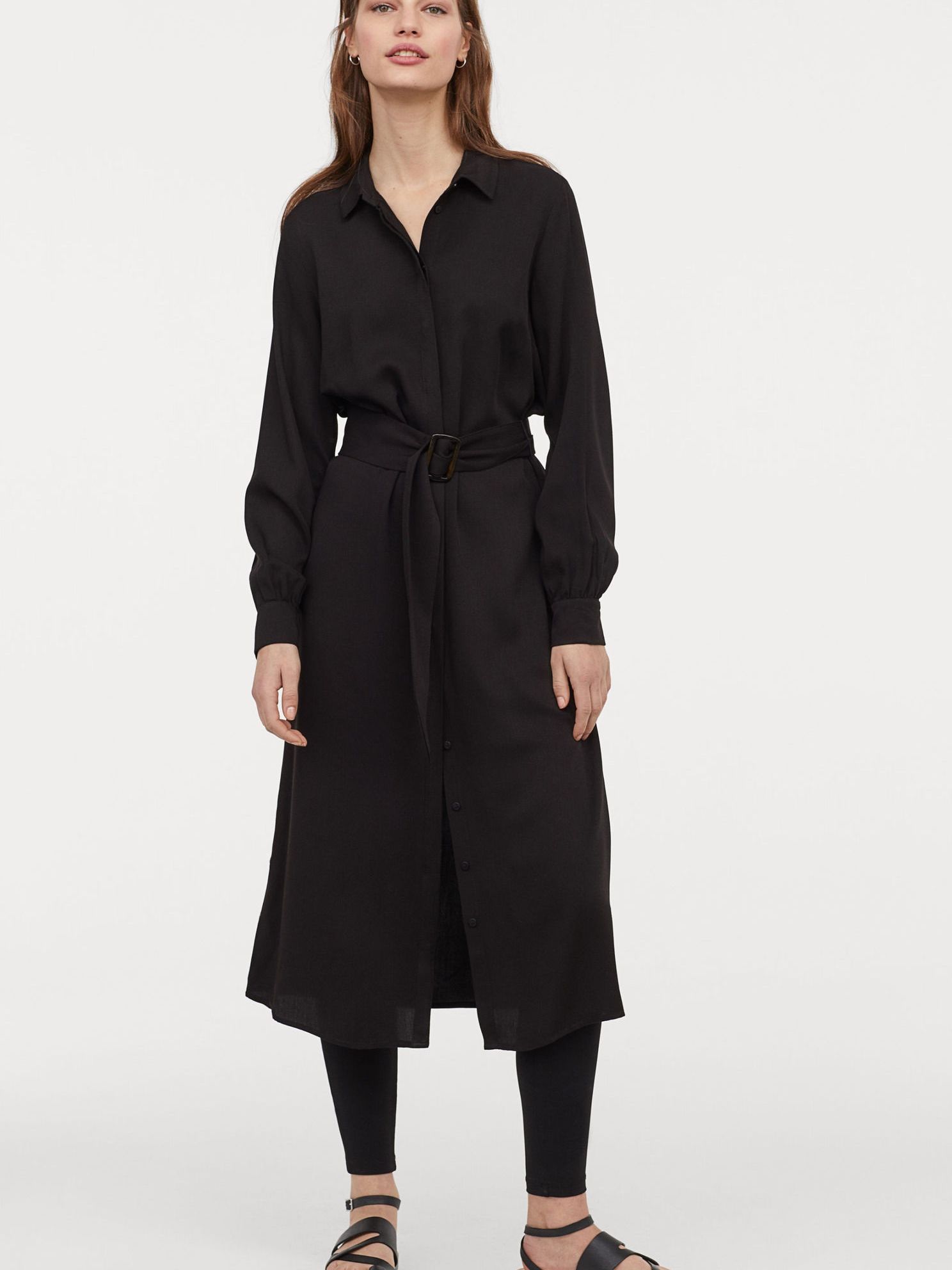 

Платье H&M 0676933-9 38 Черное