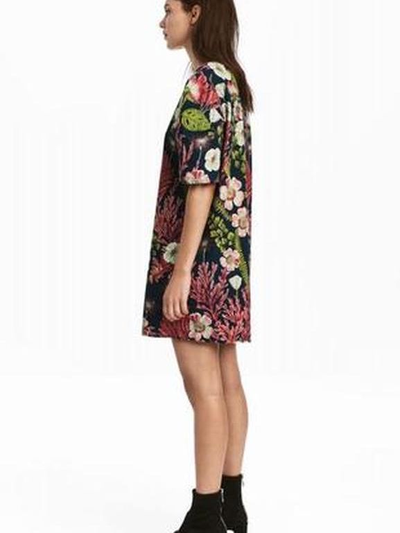 

Платье H&M 0587191-7 40 Синее