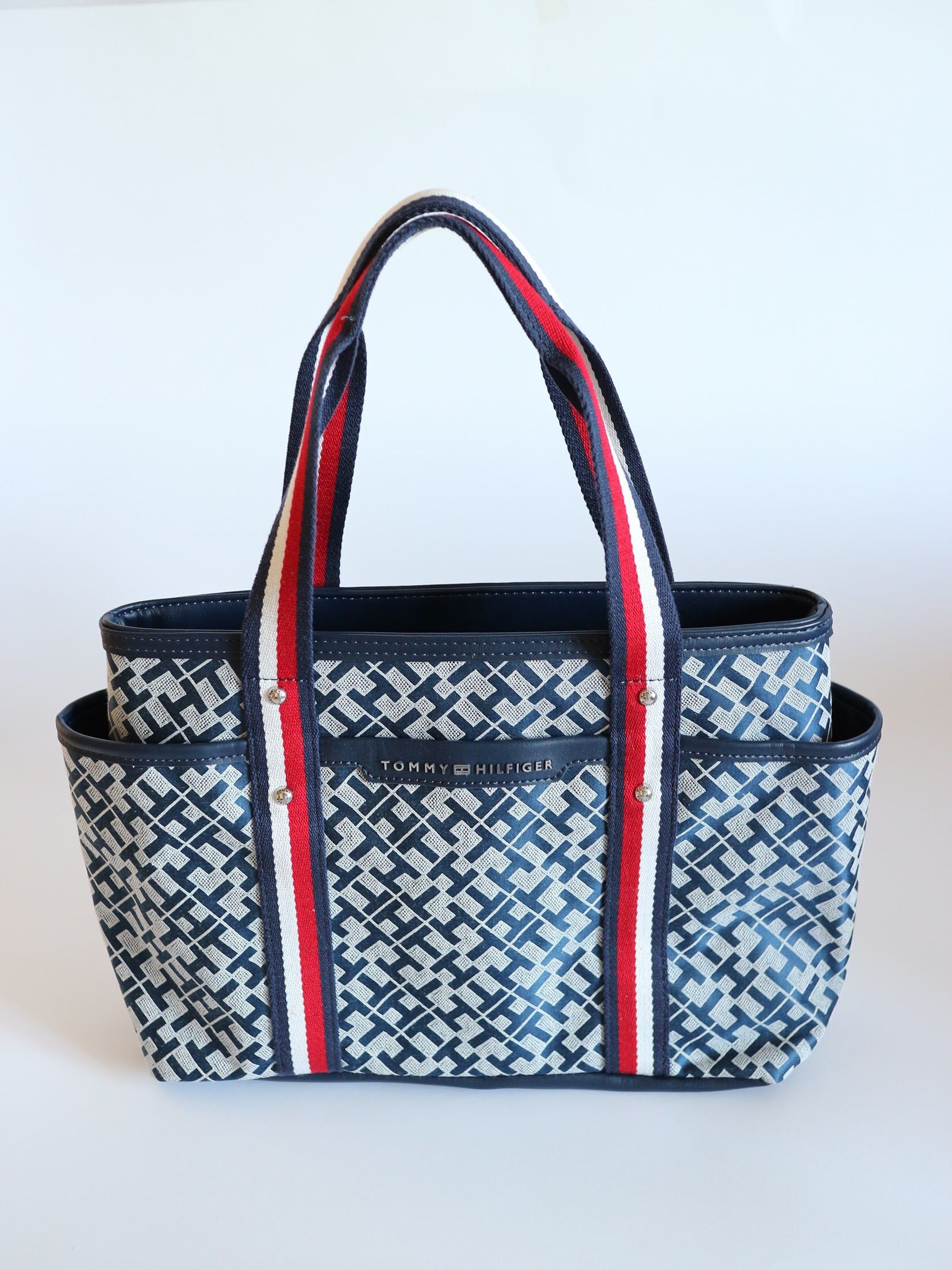 

Женская сумка Tommy Hilfiger Shopper NAVY WHITE цвет Синий (BW-0021)