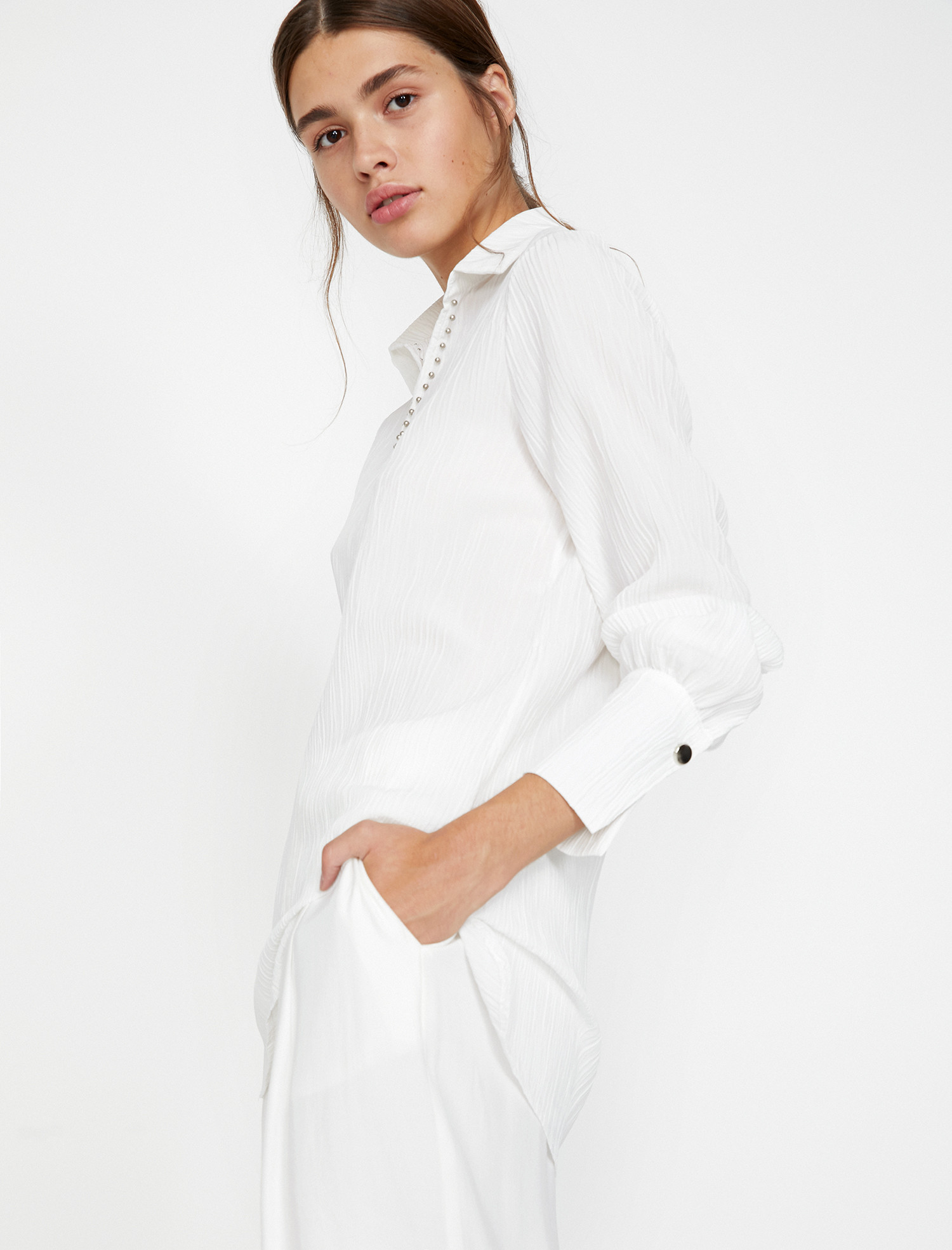 

Блузка Koton 9KAK66423IW-001 38 Off White