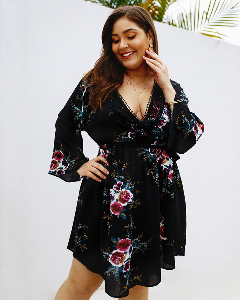

Платье женское с кружевом Florence Berni Fashion PLUS (One Size) Черный