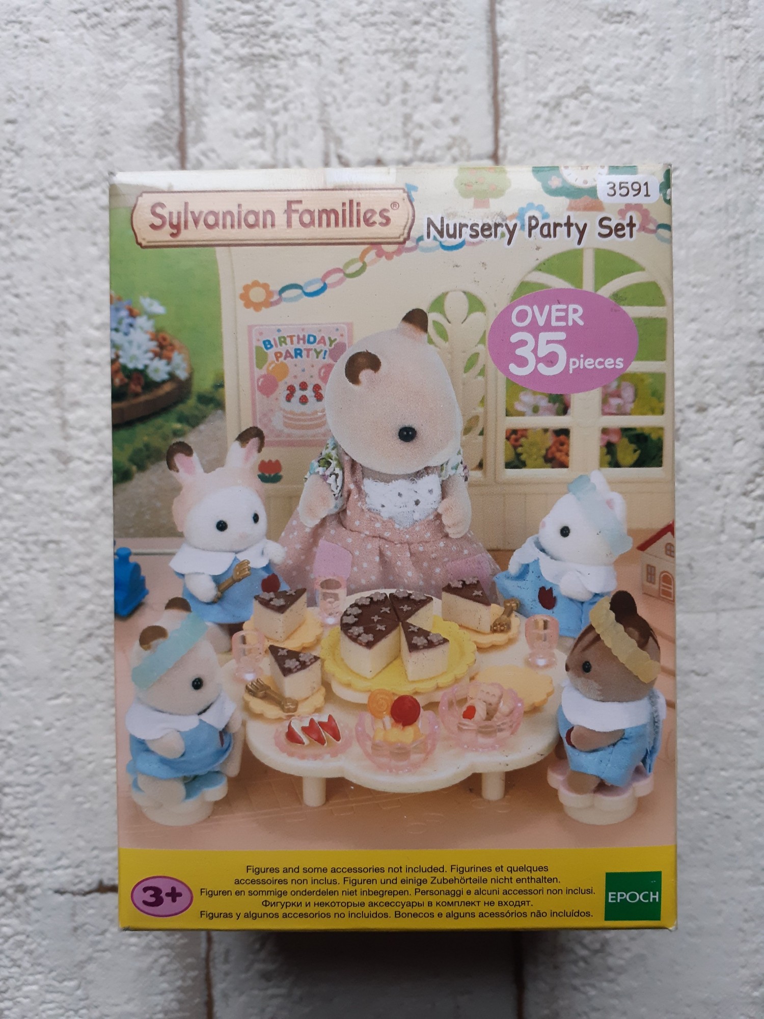 

Ігровий набір Sylvanian Families Свято в дитячому садку 3591