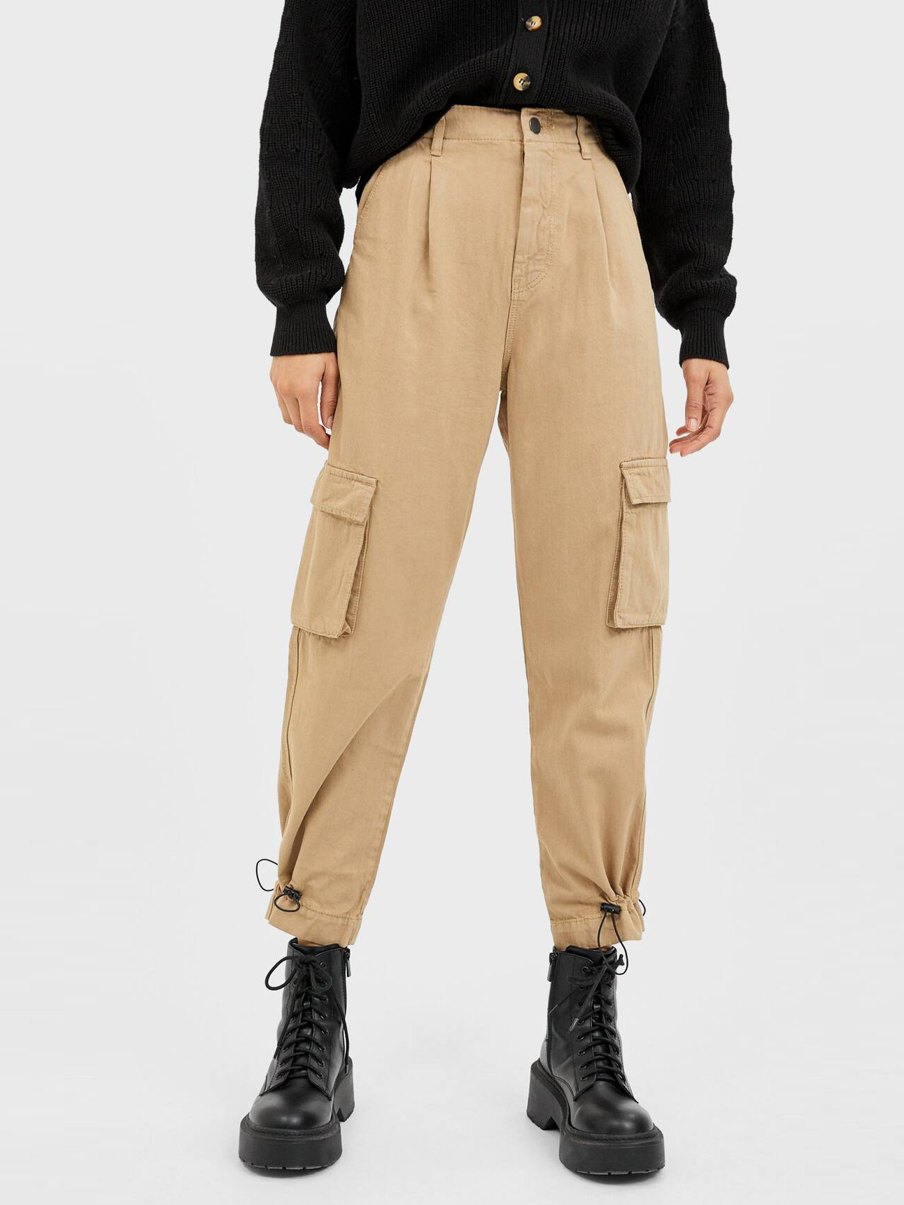 

Брюки Stradivarius 07454190449 42 Бежевые