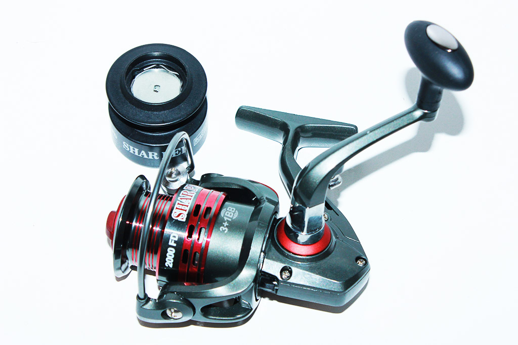 

Катушка BratFishing SHAR PEI 1000 FD