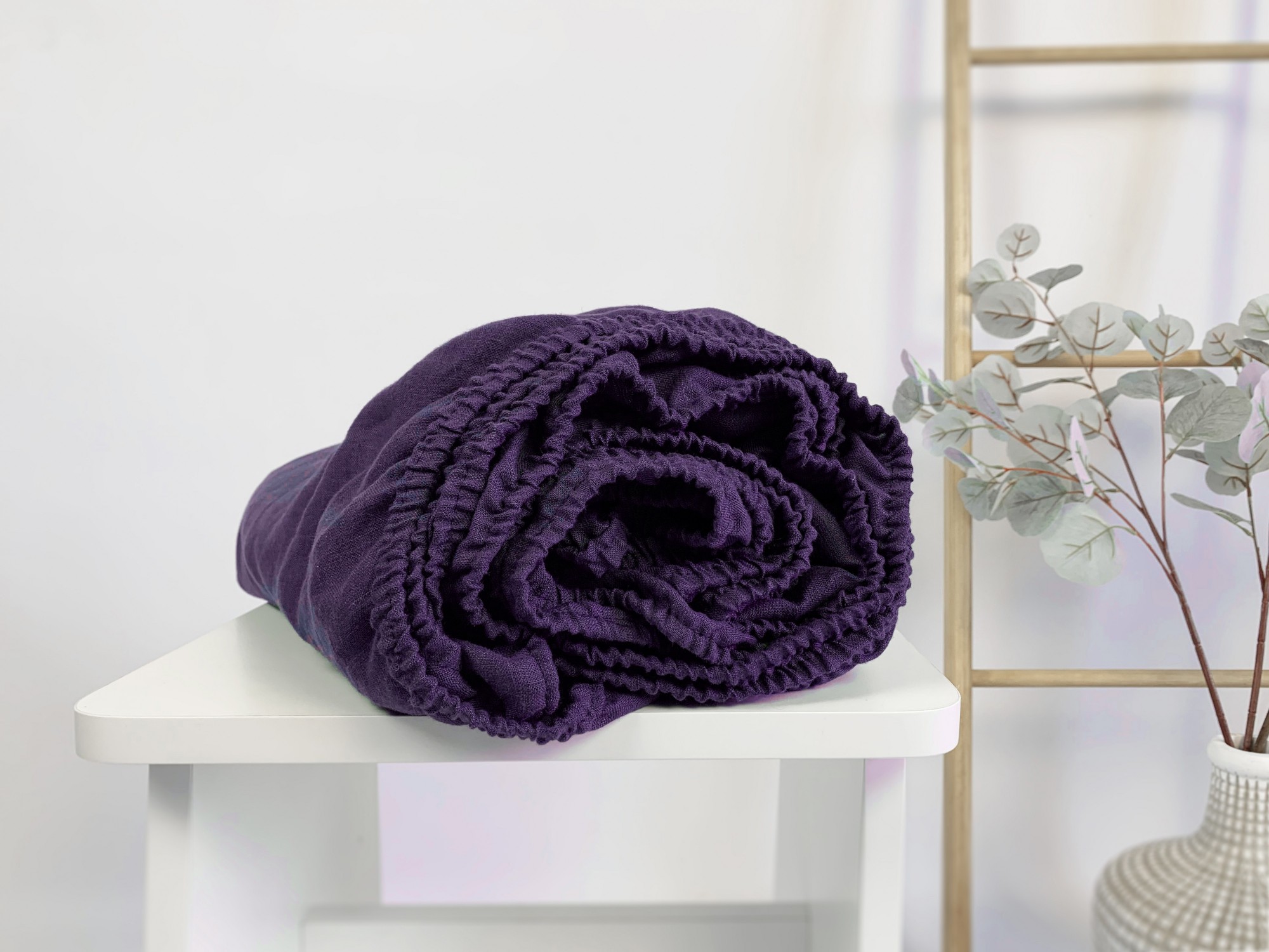 

Льняная простынь на резинке TouchableLinen 120x190x25 см Фиолетовый