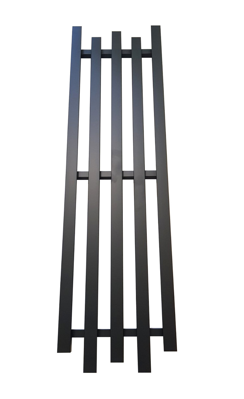

Радиатор отопления Genesis-Aqua Bassa 160x45 см Черный