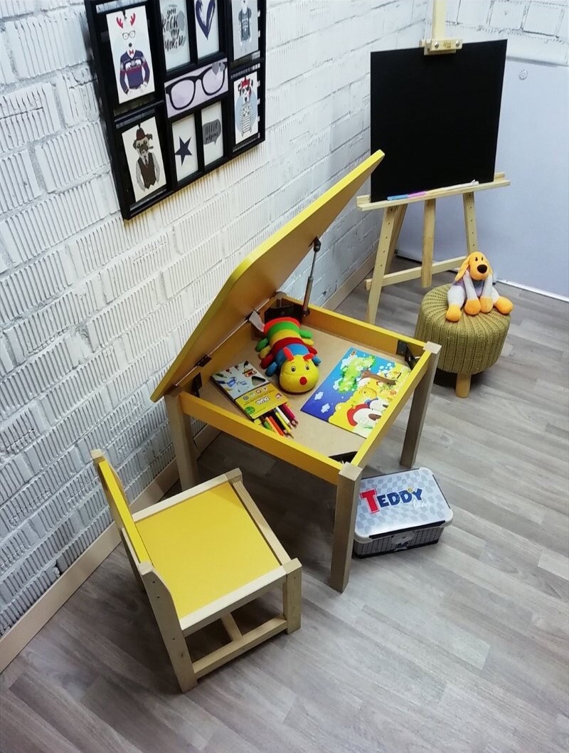 

Эко-игровой набор для детей Baby Comfort стол с нишей + стул желтый