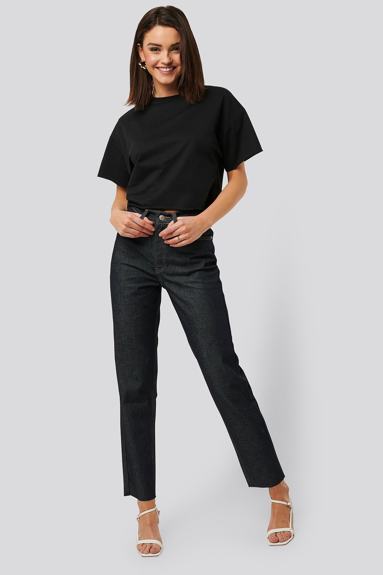 

Джинсы NA-KD 40 темно-синий 1100-002282-0038