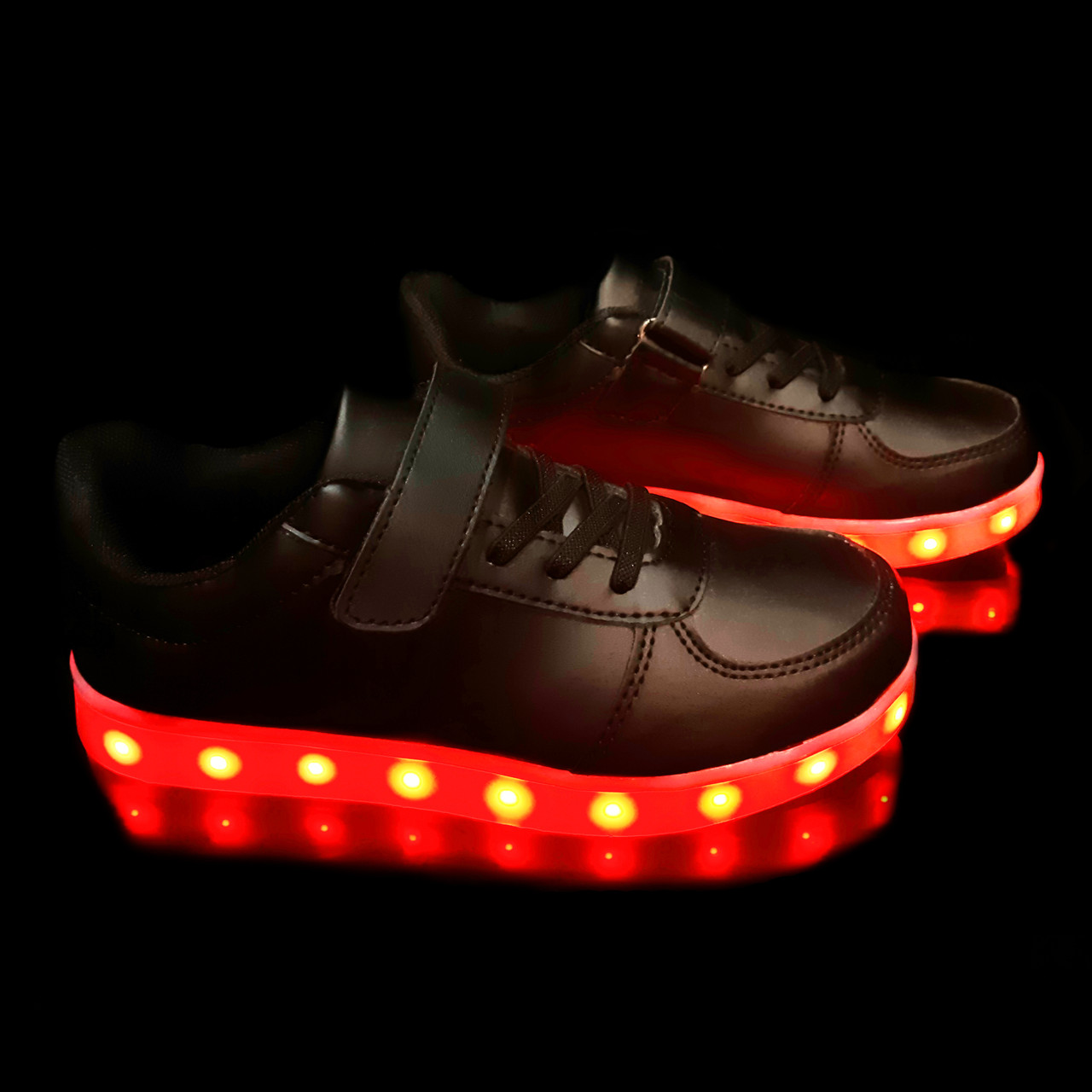 

Кроссовки с LED подсветкой детские Black W20 32 р.