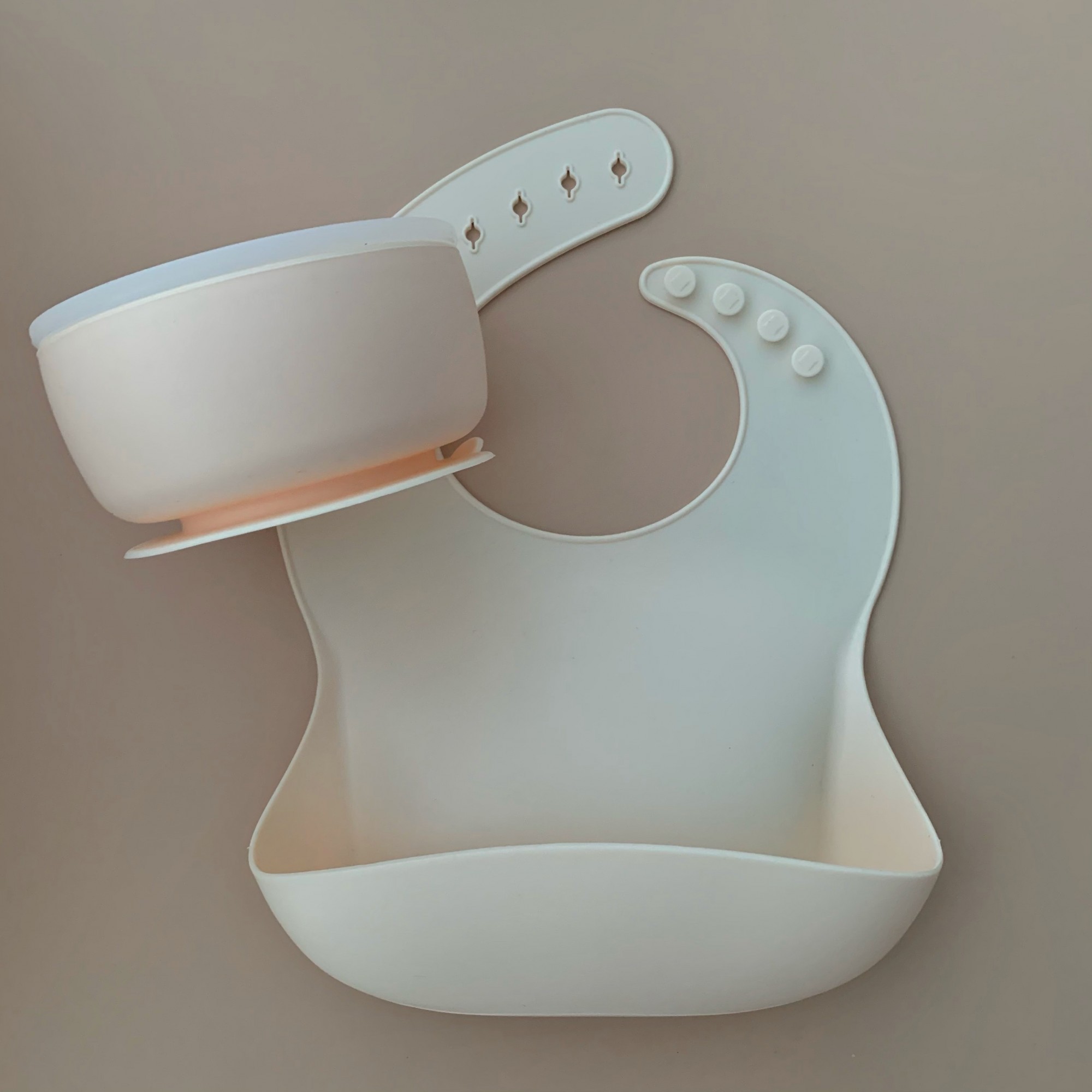 

Набір Посуду для годування Mini One.Teeth.Two Молоко