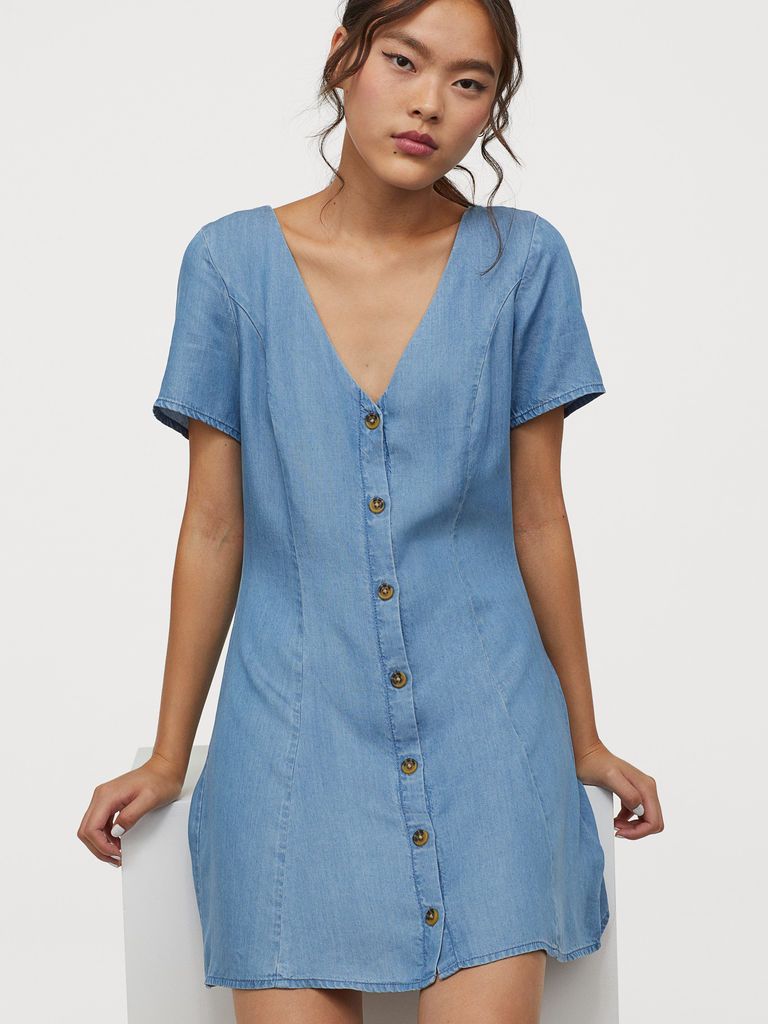 

Платье джинсовое H&M 0801526-0 38 Голубое