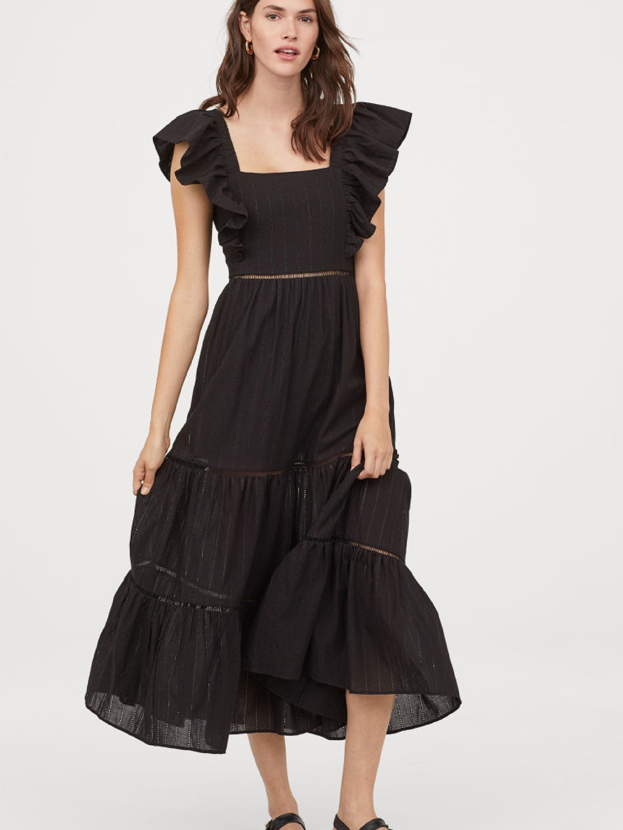 

Платье H&M 0807376-0 50 Черное
