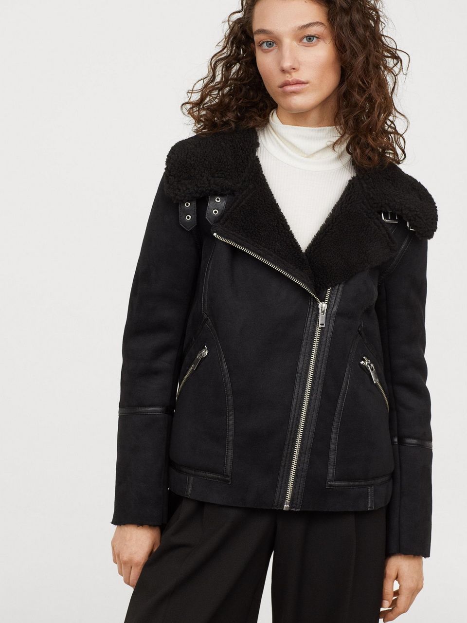 

Дубленка H&M 0680811-8 44 Черная