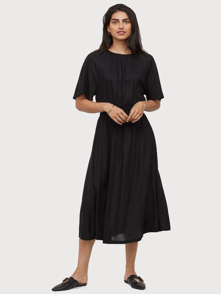 

Платье H&M 0852374-1 XXL Черное