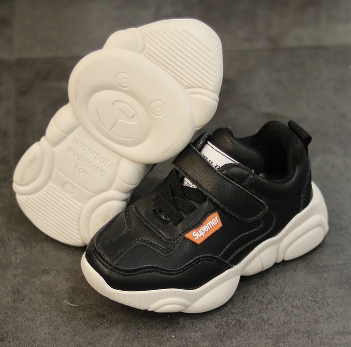 

Кроссовки черные экокожа 27р