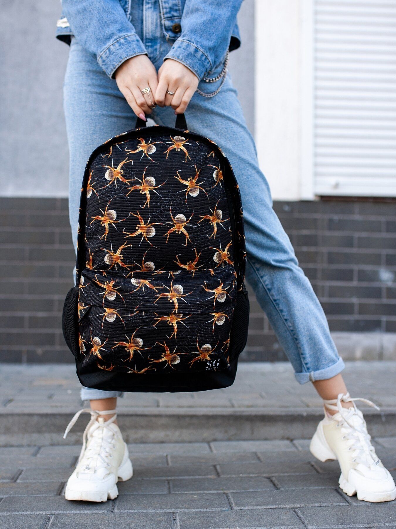 

Рюкзак SG Empire Town style пауки черный RKTS04088