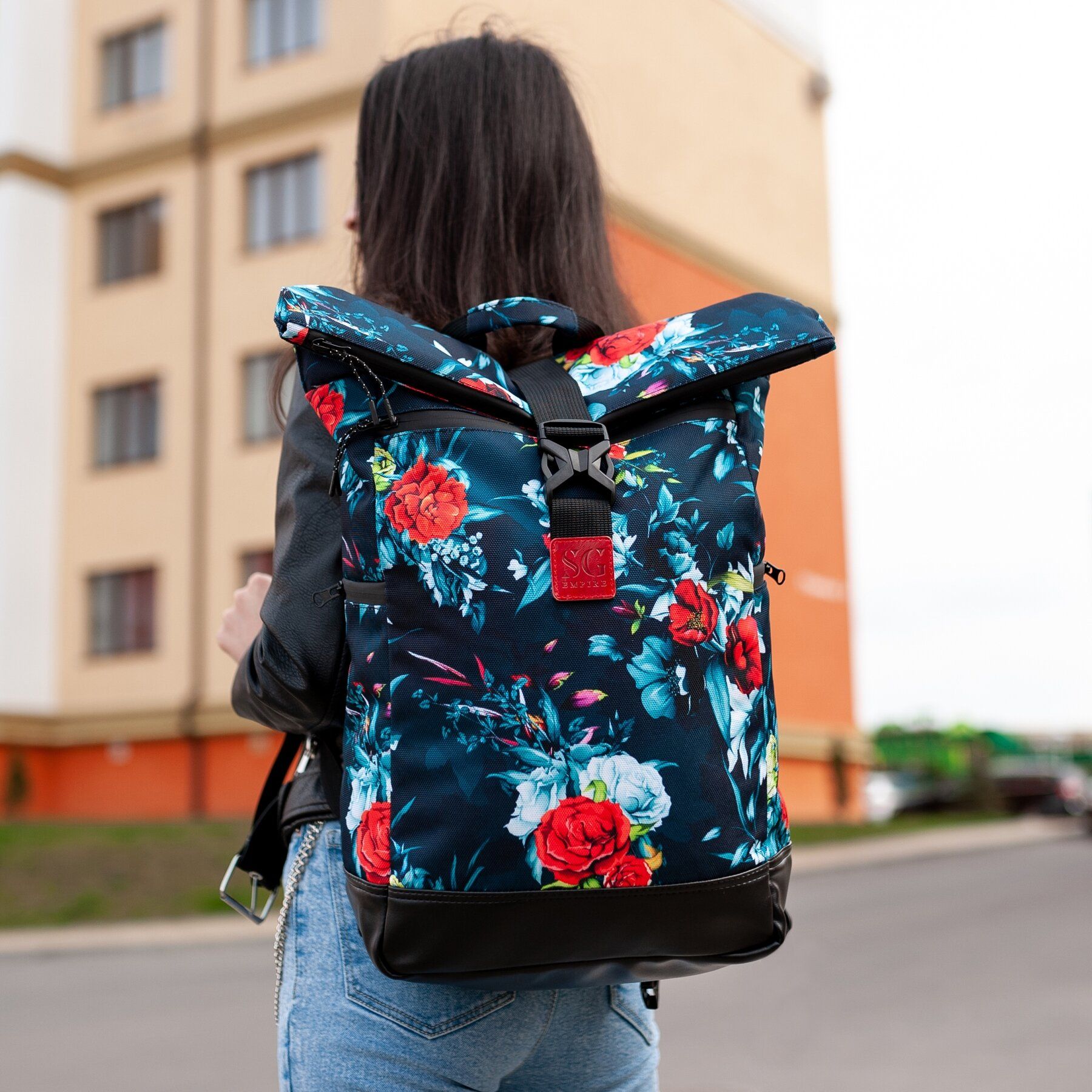 

Рюкзак роллтоп SG Empire Travel bag розы темно-синий RKTB04023