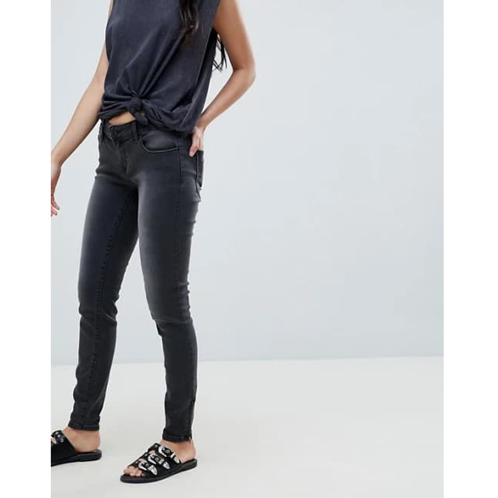 

Джинсы Vero Moda 30
