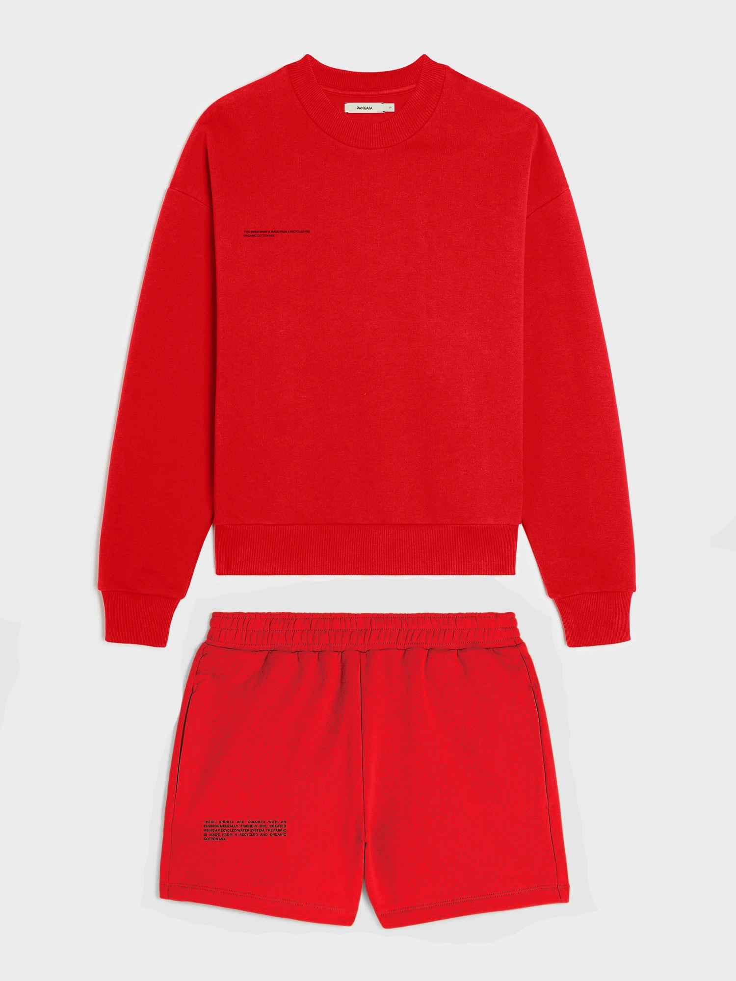 

Облегченный женский oversized костюм (свитшот и шорты) из органического хлопка The Pangaia Lightweight Organic Cotton Suit Apple Red красный L