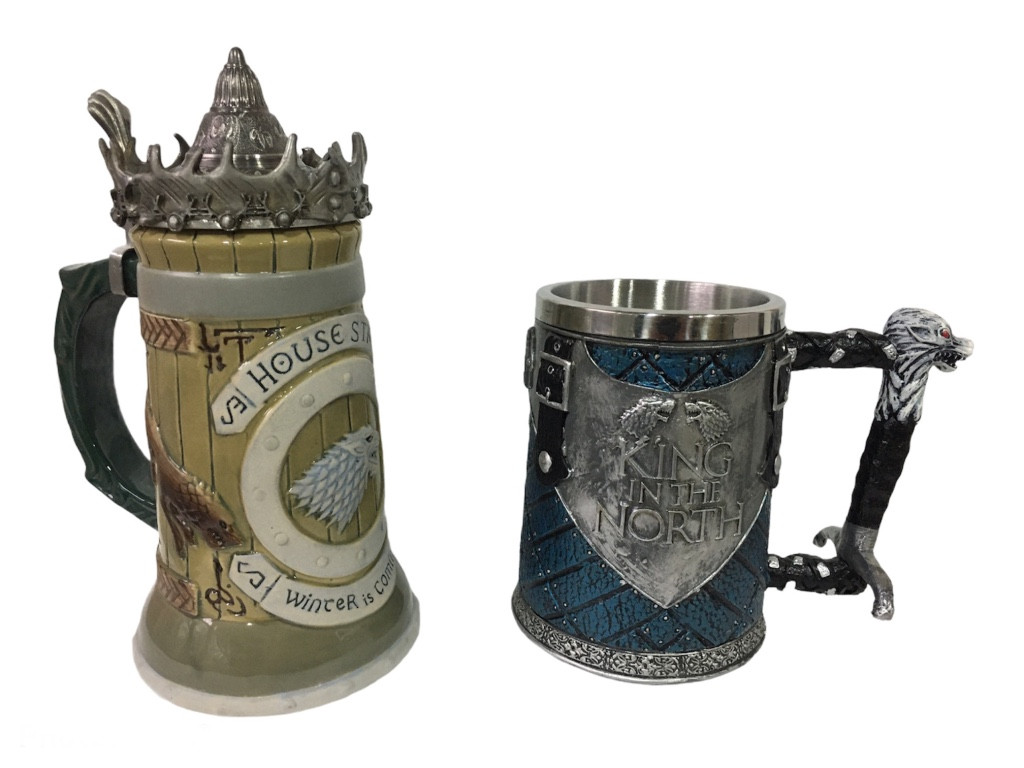 

Подарочный набор Готика Кружка Game Of Thrones House Stark Игра Престолов Дом Старков и King In The North Король 650/570 мл