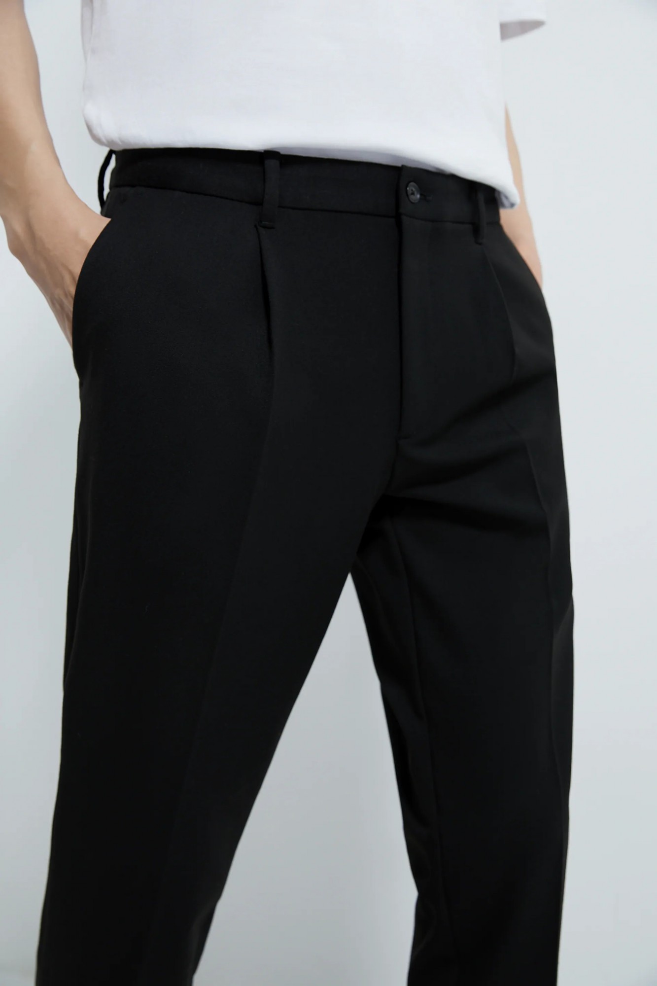 

Брюки Zara черные классические зауженные демисезонные 46 (1608 317 800)