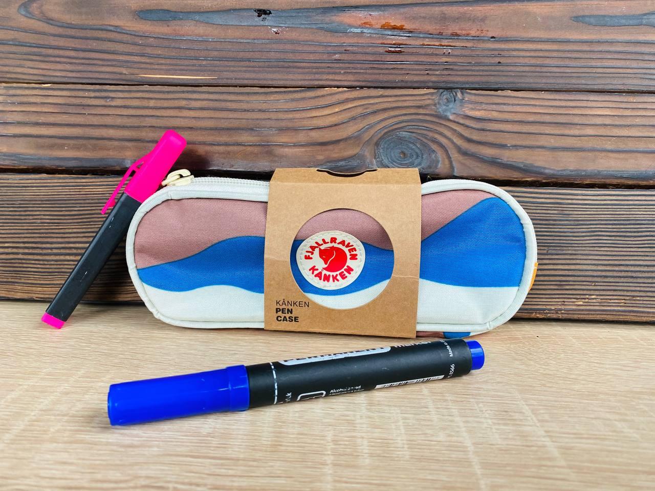 

Пенал школьный Fjallraven Kanken Art Pen Case, разноцветный