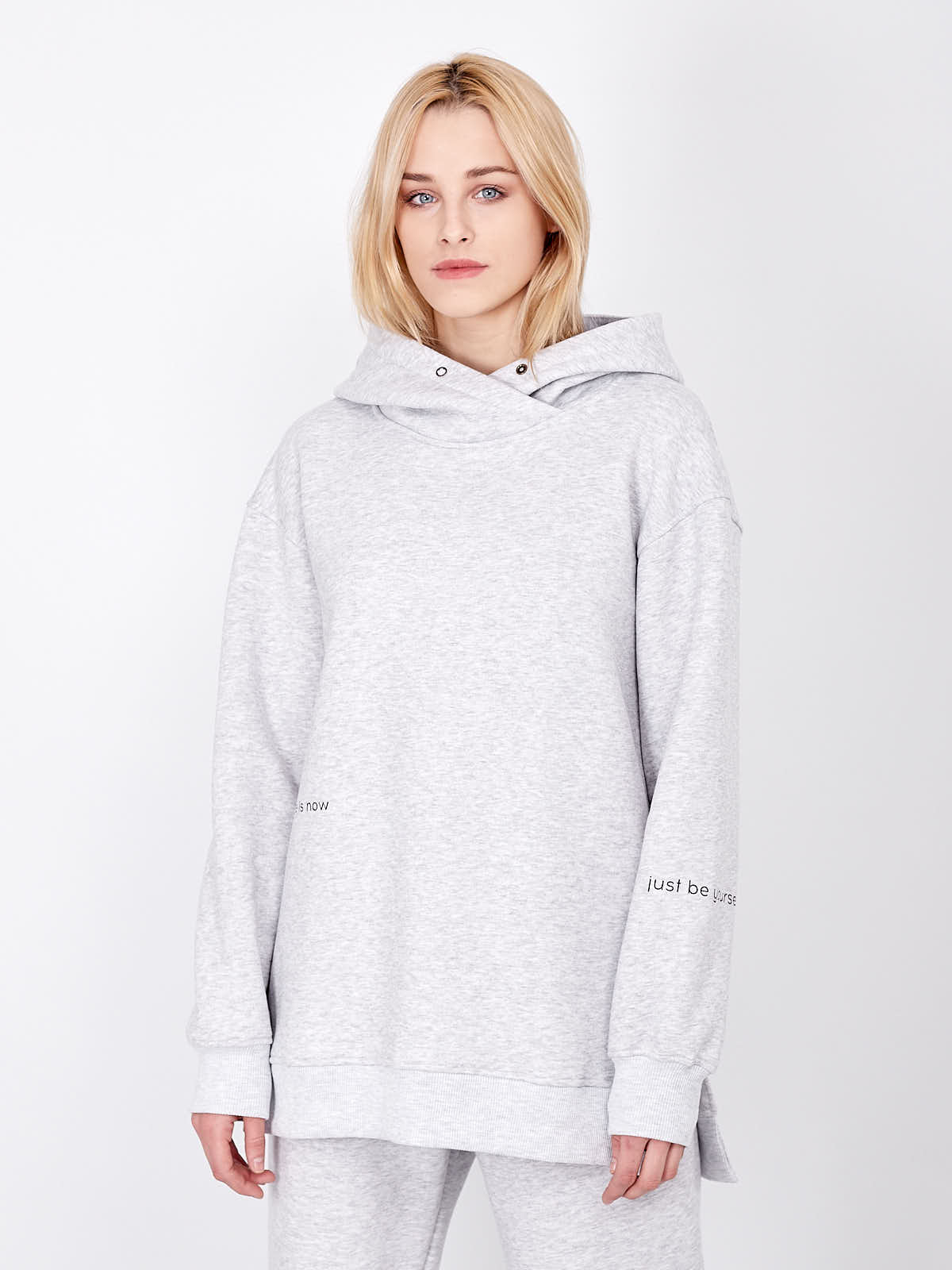 

Худи женские Fromus с начесом без карманов XL/XXL(48-50) Светло-серый
