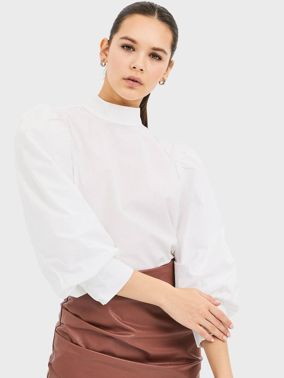 

Блуза Stradivarius 02010467003 L Белая