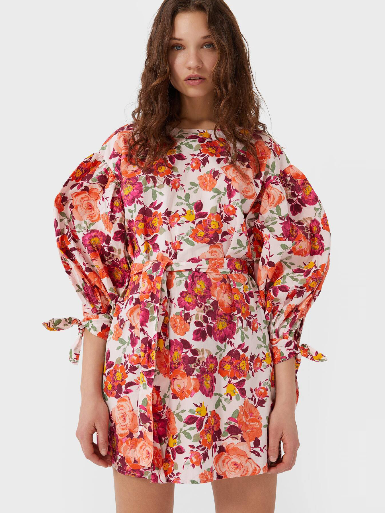 

Платье Stradivarius 02323416350 S Принт