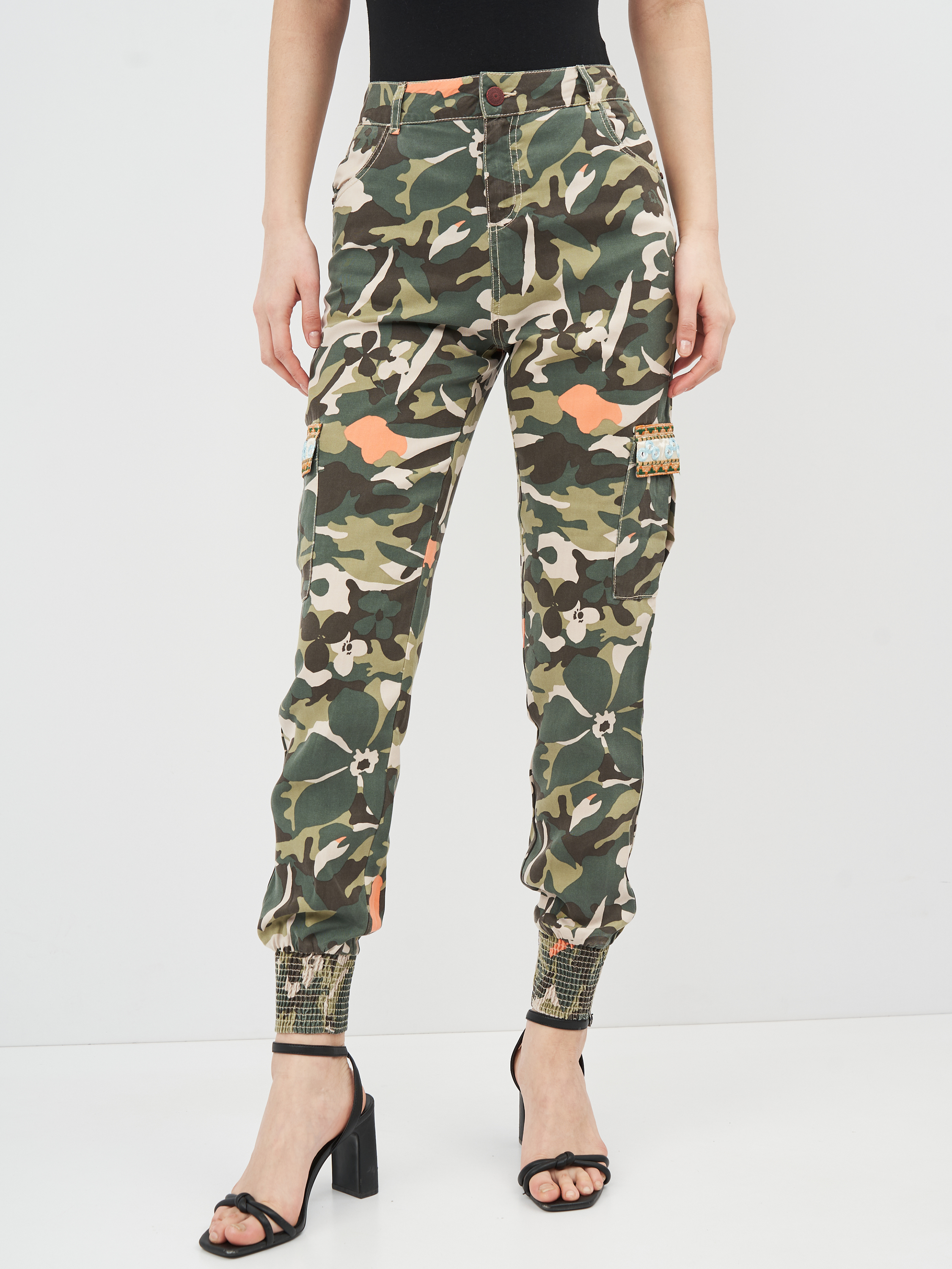 

Брюки Desigual 72P2WG5/4086 34 Камуфляж
