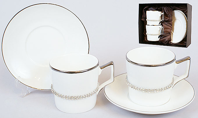 

Кофейный сервиз фарфоровый 4пр: 2 чашки 125мл + 2 блюдца белый с серебром и стразами Bombey 373-E71