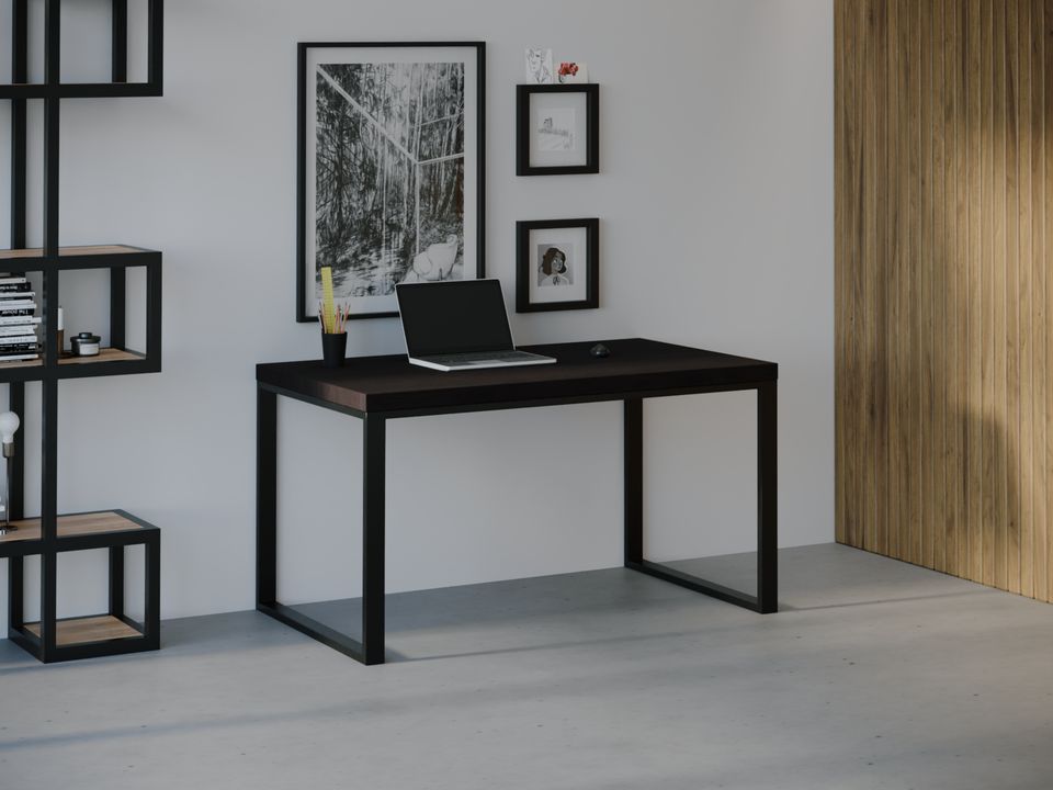 

Компьютерный стол Skandi Wood SW036 Айдахо 135 х 80 х 75 см МДФ+Шпон Дуб Венге