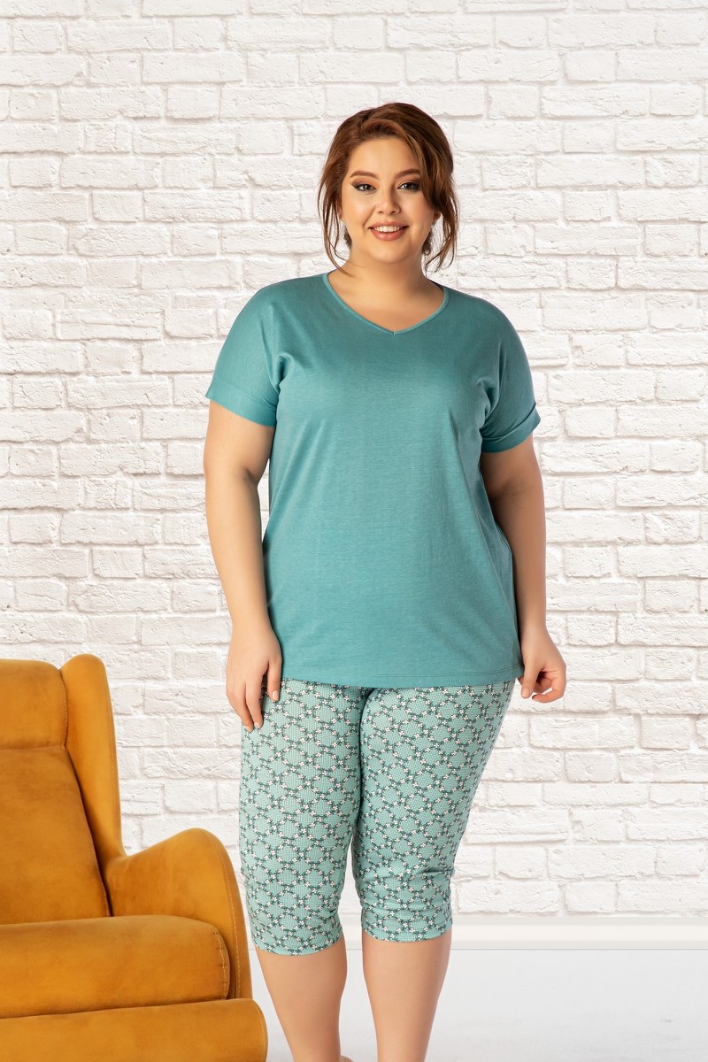 

Комплект трикотажный футболка и капри Sabrina 3XL 52640