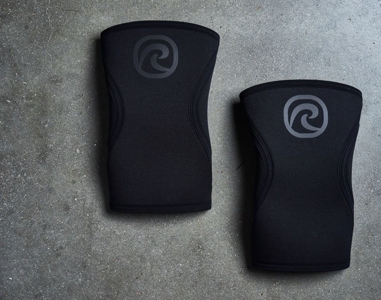 

Наколенник для спорта Rehband 5 мм XS-XXL Carbon (105366)
