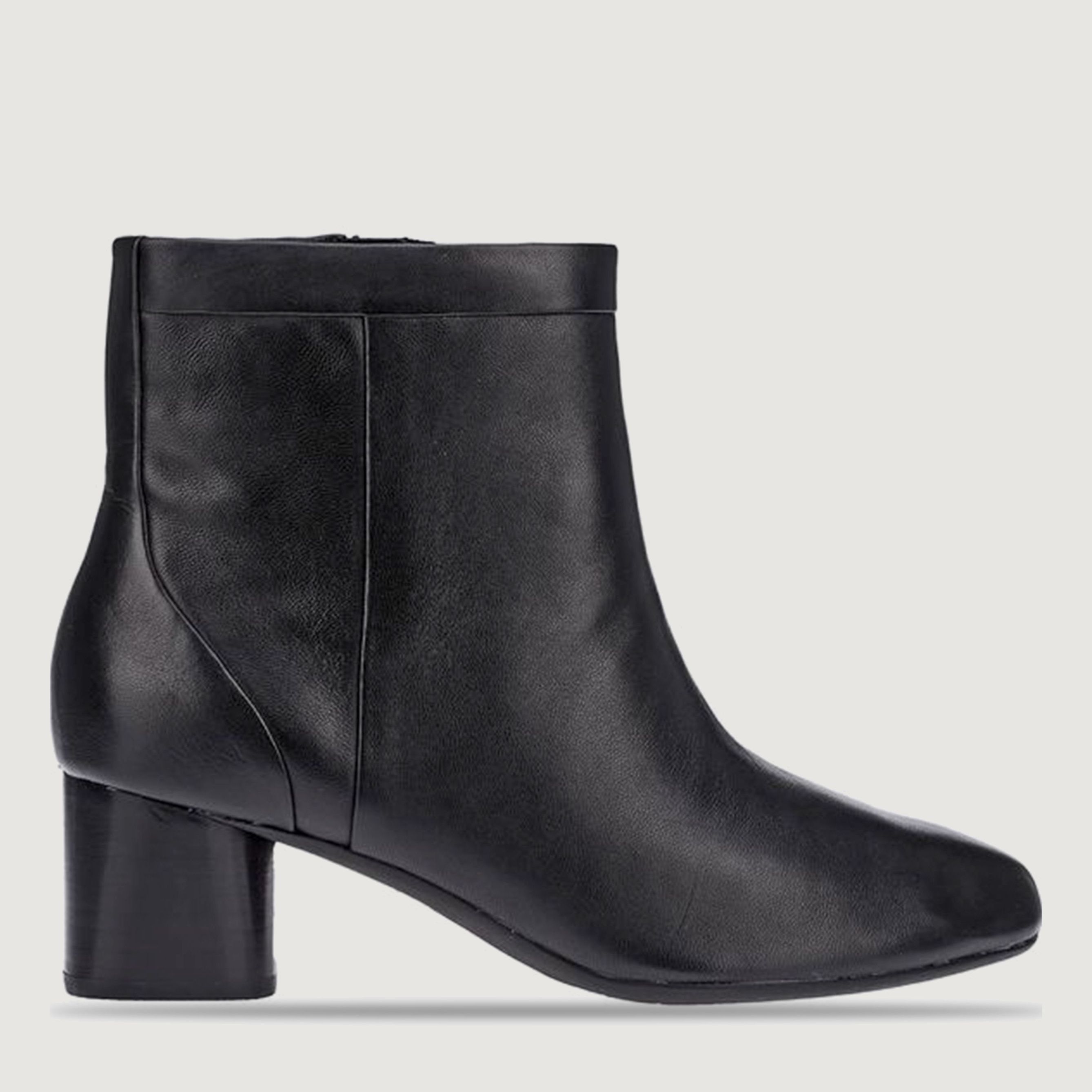 

Ботинки Clarks 2613-6983 38 (23.7 см) Черные