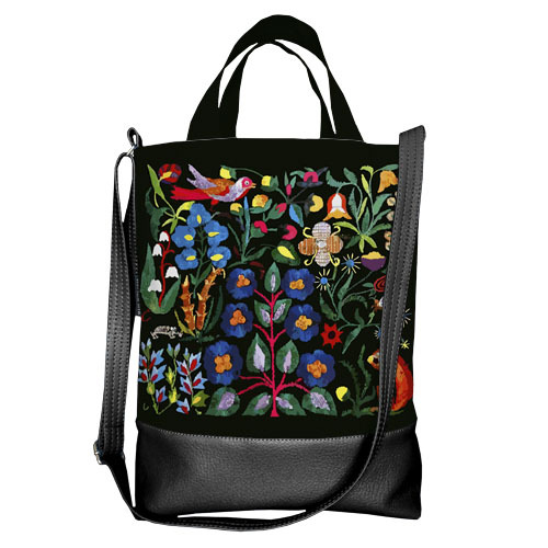 

Сумка городская City Presentville Разноцветрые цветы на черном фоне 34х40х11 см