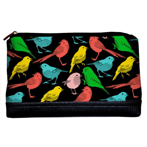 

Косметичка дорожная Lovely Presentville Разноцветные птички на черном фоне 26x15x8 см