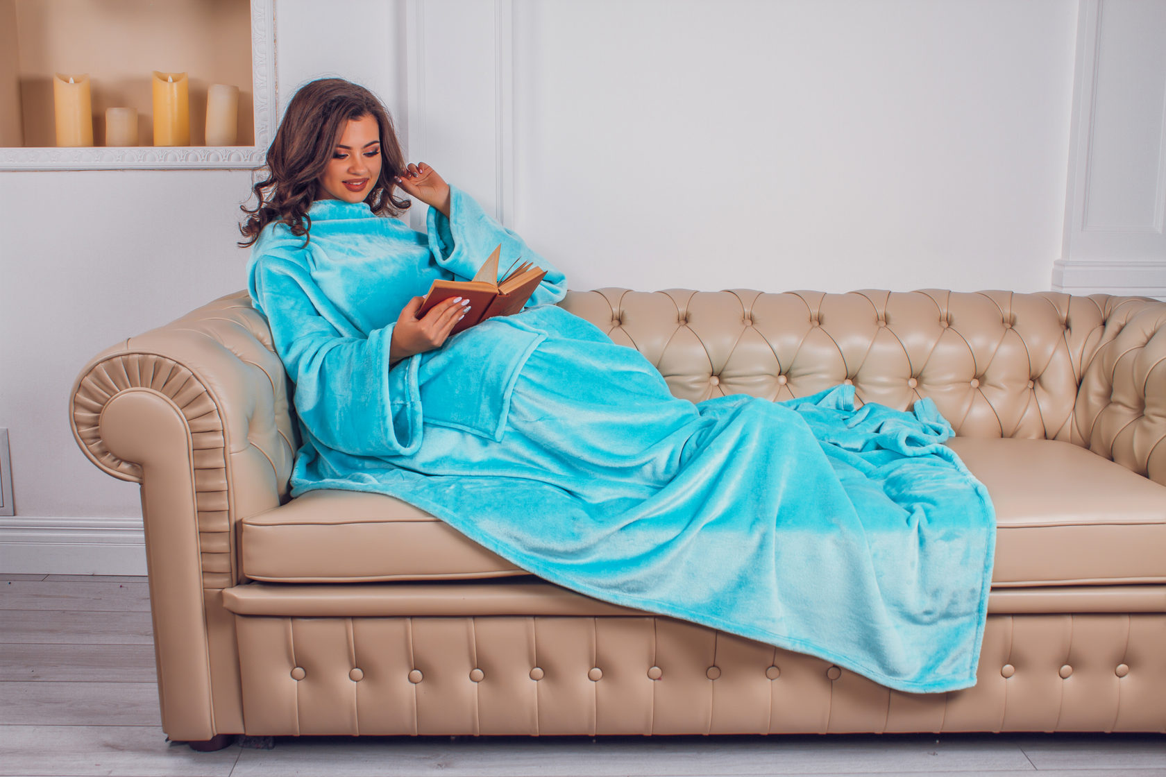 

Плед з рукавами і кишенями TeddyBoom ​​з мікрофібри 200х150 см Ментоловий