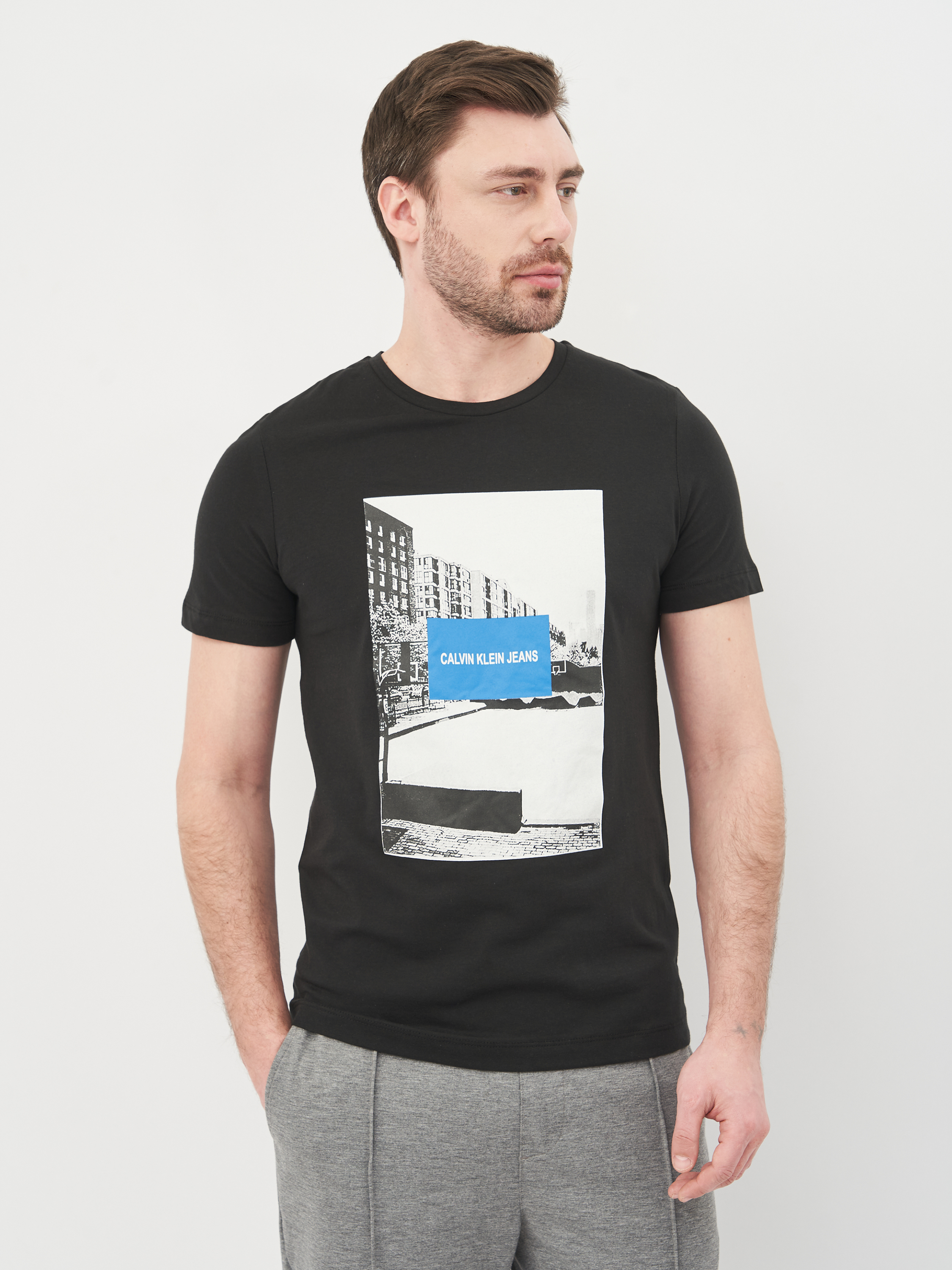 

Футболка Calvin Klein Jeans 10566.1  (52) Черная, Футболка Calvin Klein Jeans 10566.1 2XL (52) Черная