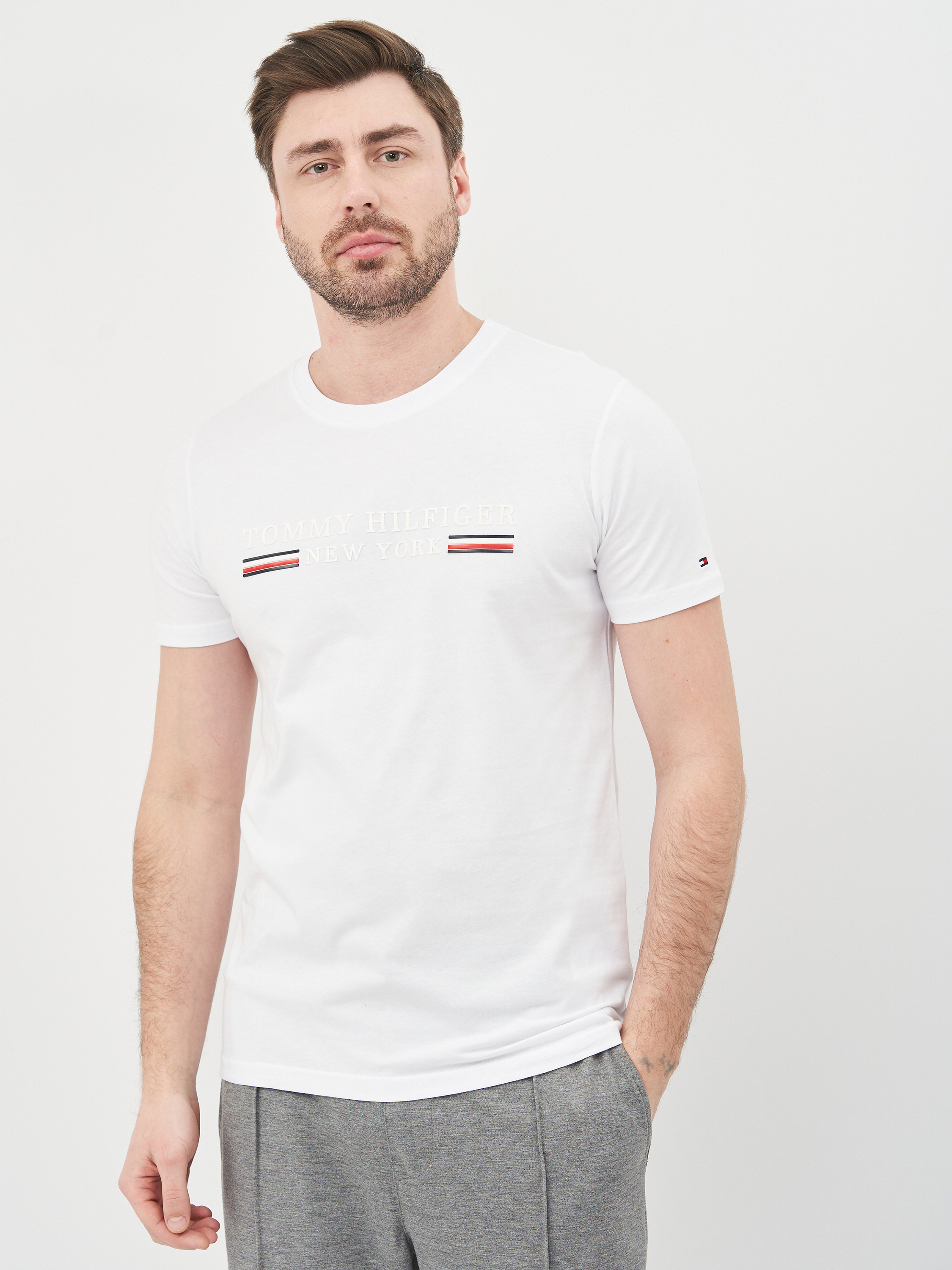 

Футболка Tommy Hilfiger 10580.2  (48) Белая, Футболка Tommy Hilfiger 10580.2 L (48) Белая