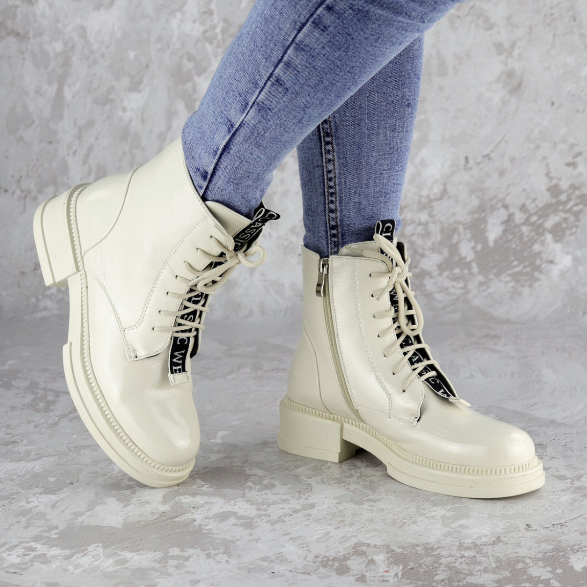 

Ботинки женские бежевые Shoes 2163 38 р