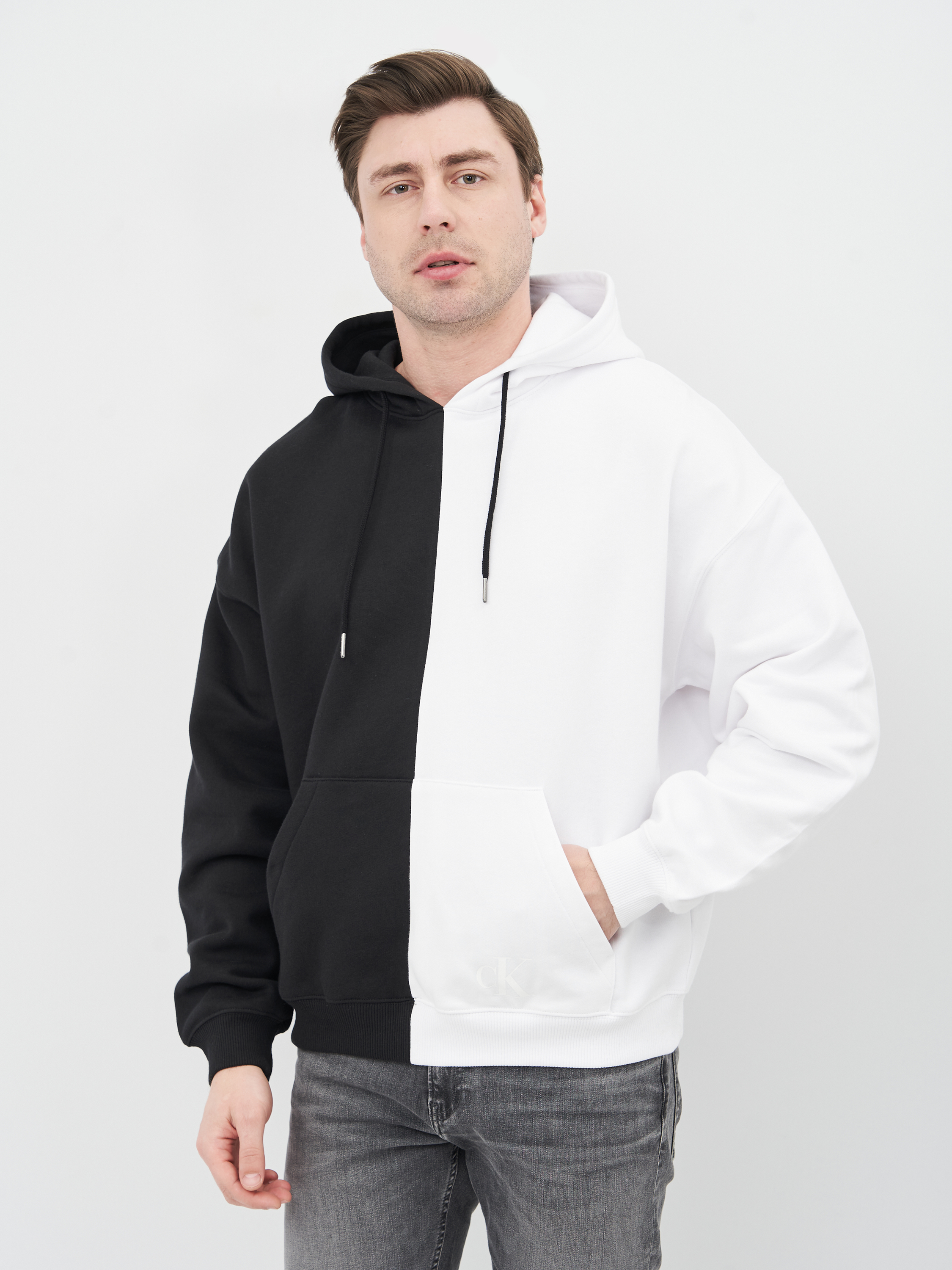 

Худи Calvin Klein Jeans Blocking Relaxed Fit Hoodie J30J318488-YAF L Ck White