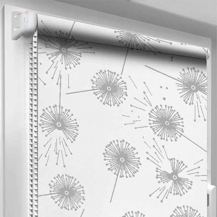 

Рулонная штора DecoSharm Цветы 5428/1 Белая 1300 х 1700 мм