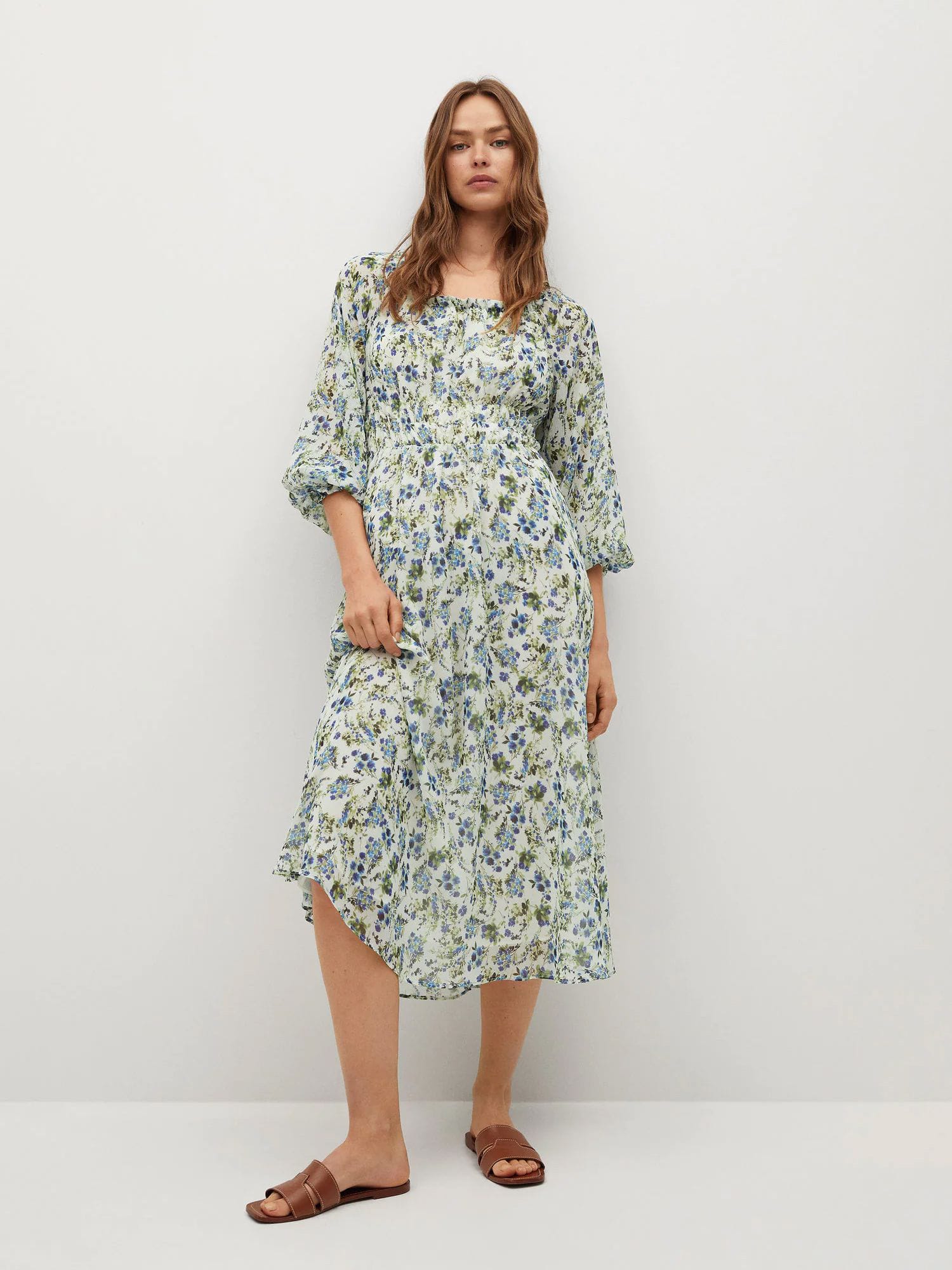 

Платье Mango 87025723-02 M