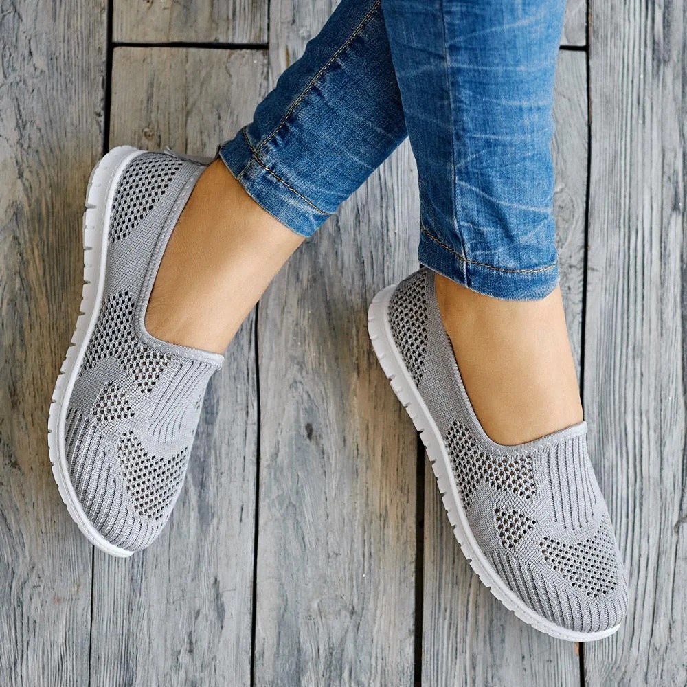

Слипоны Artshoes 571 37 серые