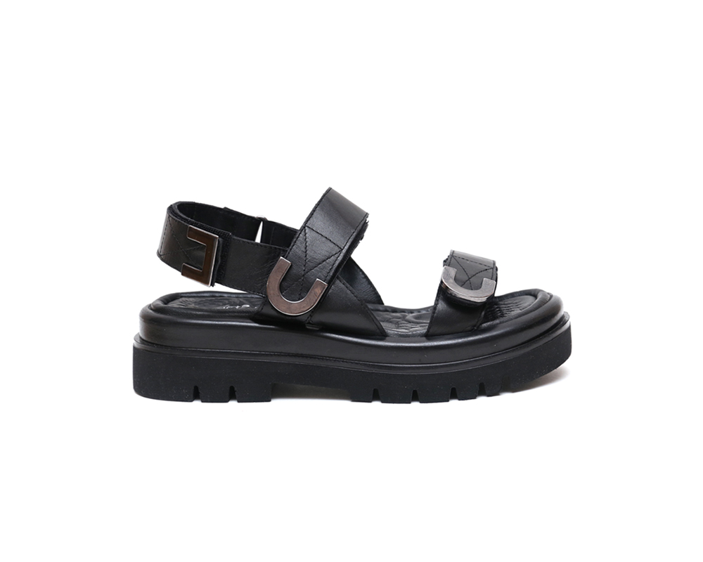 

Босоножки Corta Mussi CM2673 37 Черный