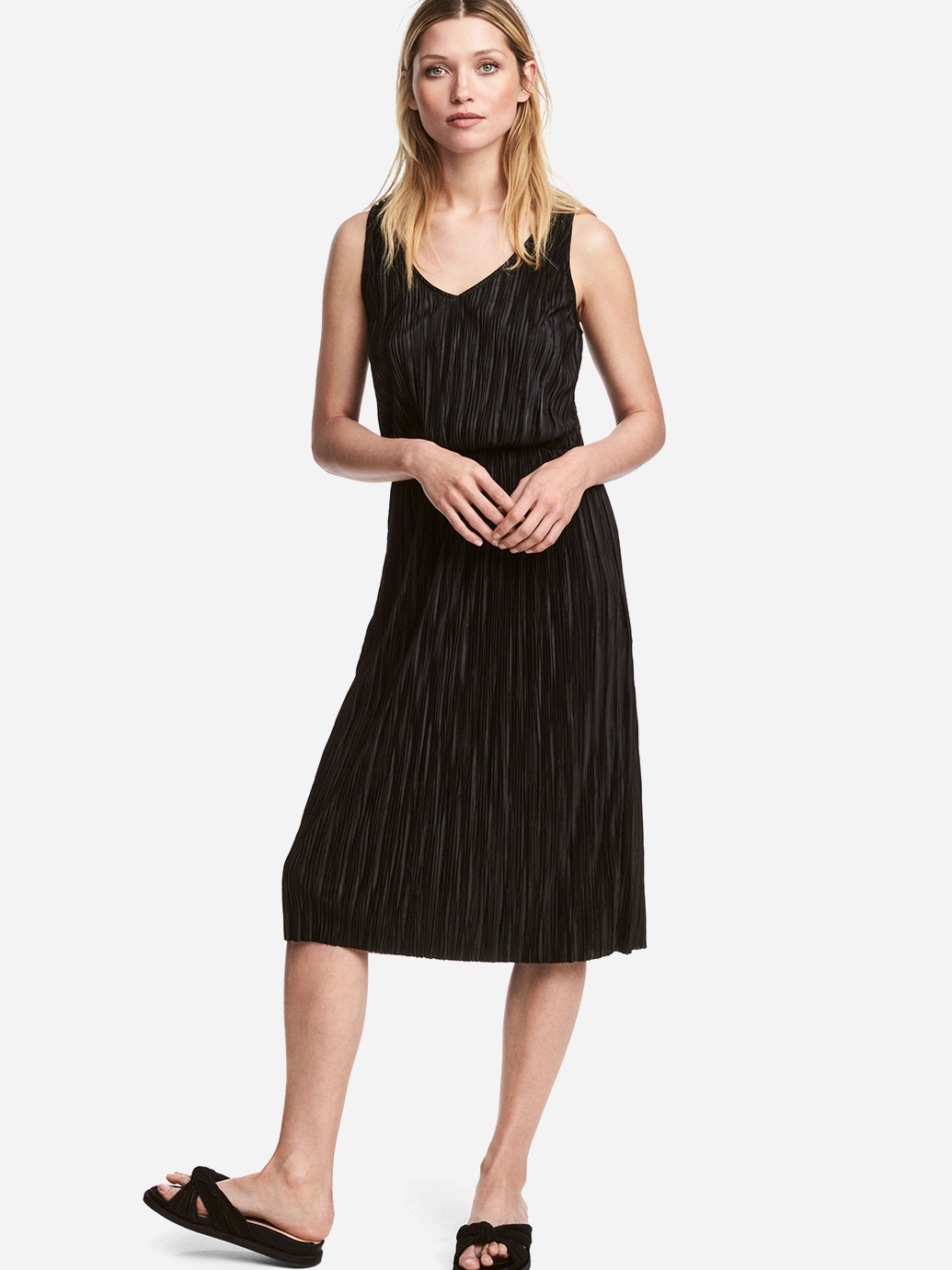 

Платье H&M 0383569_01 L Черное